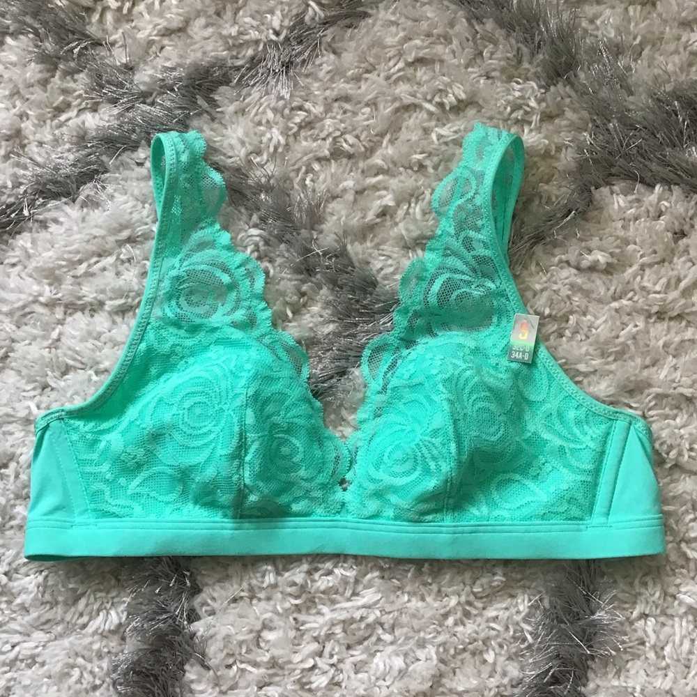 New PINK bra size S
